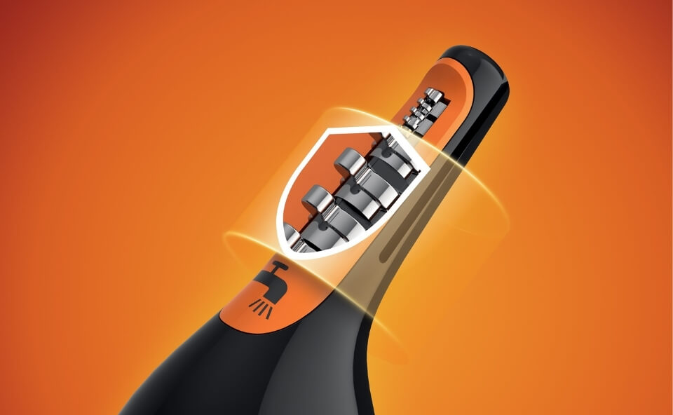 System protective guard osłania sk&oacute;rę przed kontaktem z ostrzami trymera. 