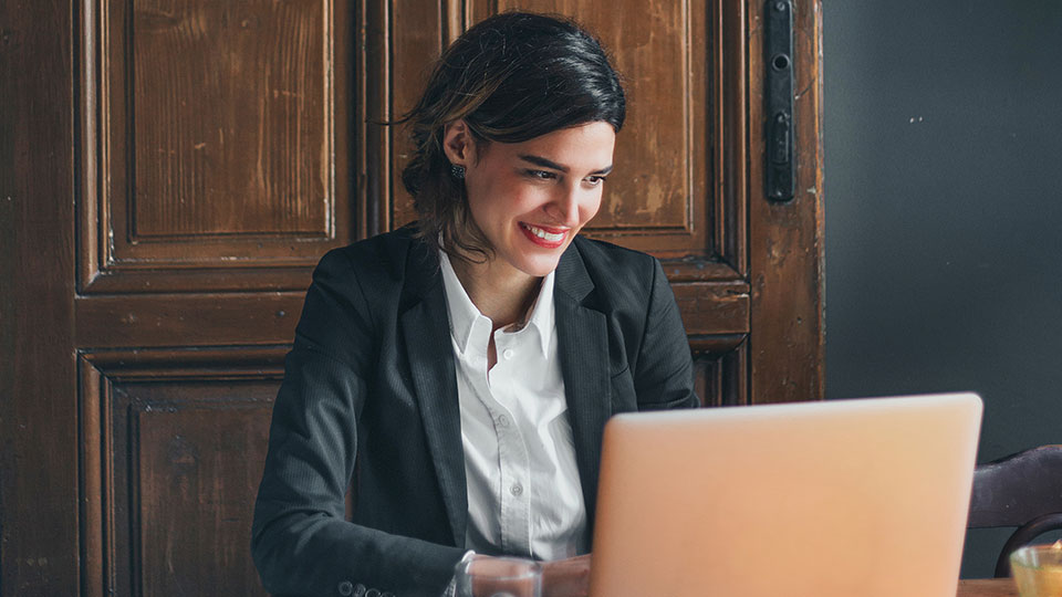 Dzięki informacjom od klientów udało się jej obniżyć koszty kanału TV o połowę.